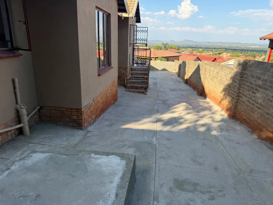 3 Bedroom Property for Sale in Tlhabane West North West